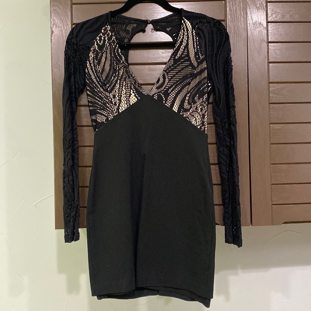 Bebe dress